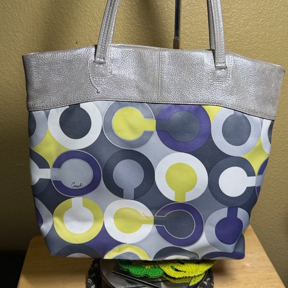 COACH Julia Op Art Signature Shoulder Tote Bag - Picture 5 of 9